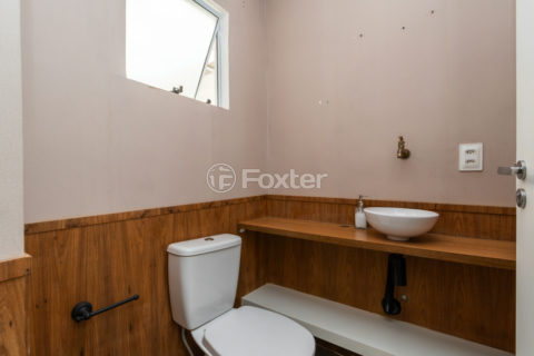 Image 21 - 1028844