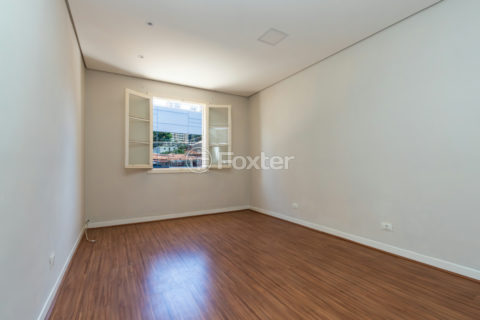 Image 30 - 1028844
