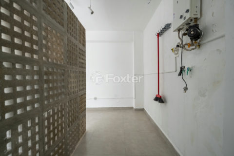 Image 28 - 1028844