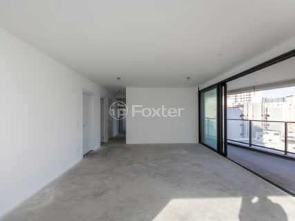 Image 7 - 1028847