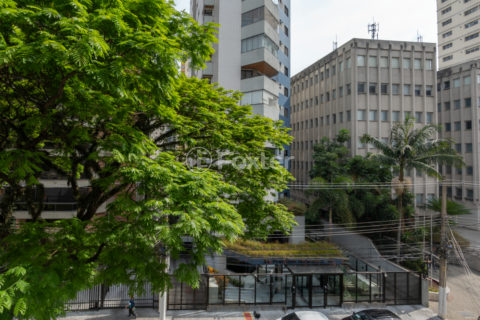 Image 32 - 1028850