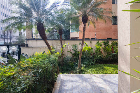 Image 62 - 1028850