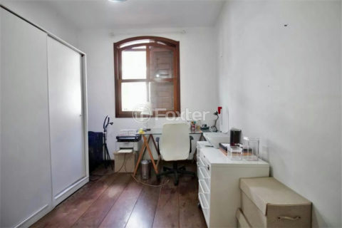 Image 42 - 1028852