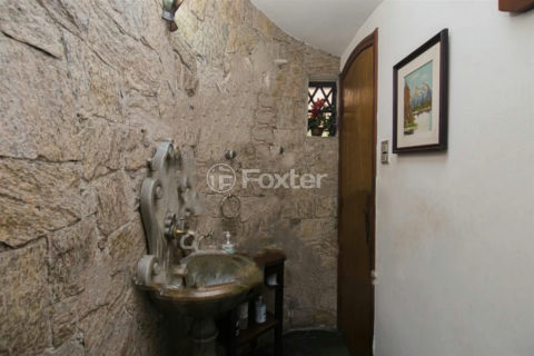 Image 29 - 1028852