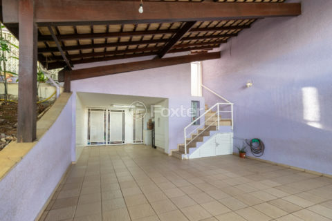 Image 40 - 1028855