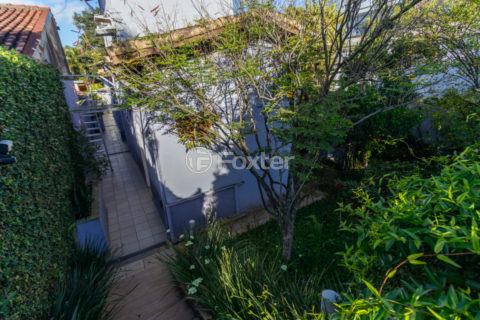 Image 38 - 1028855