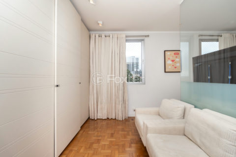 Image 29 - 1028860