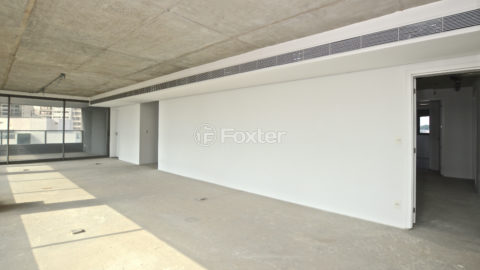 Image 3 - 1028861