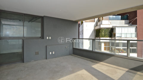 Image 9 - 1028861