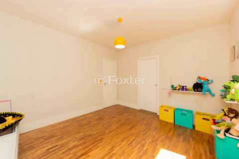Image 34 - 1028862