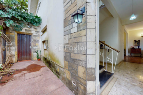Image 21 - 1028870