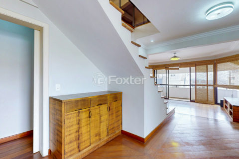 Image 9 - 1028876