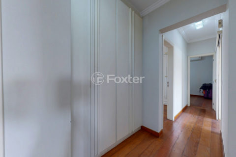 Image 70 - 1028876