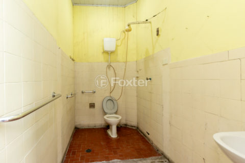Image 33 - 1028879