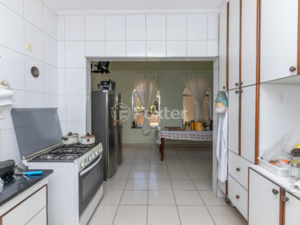 Image 17 - 1028881