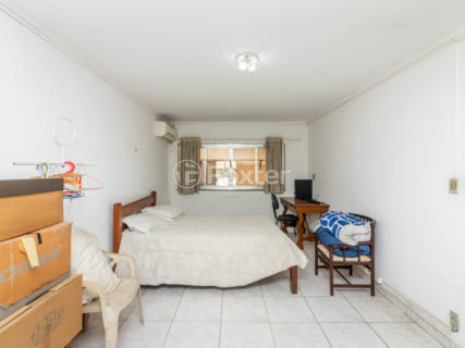 Image 23 - 1028881