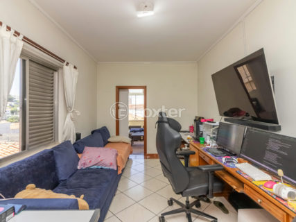 Image 32 - 1028881