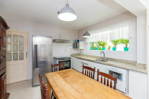 Image 3 - 1028886