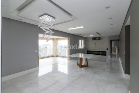 Image 19 - 1028894