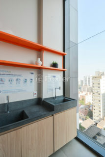Image 41 - 1028900