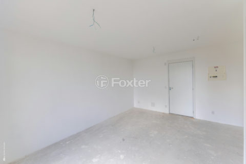 Image 4 - 1028904
