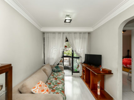 Image 3 - 1028905