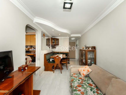 Image 4 - 1028905