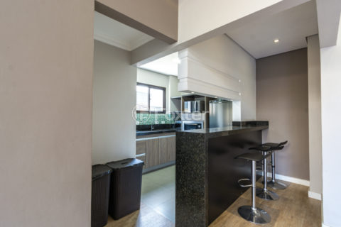 Image 36 - 1028916