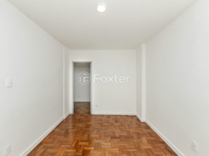 Image 33 - 1028917