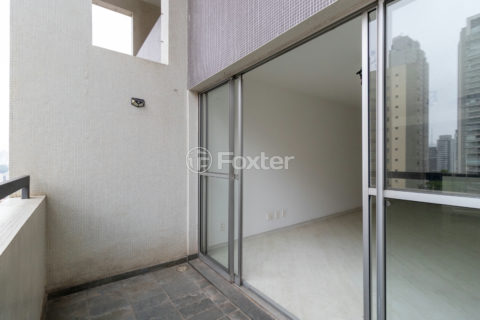 Image 8 - 1028918