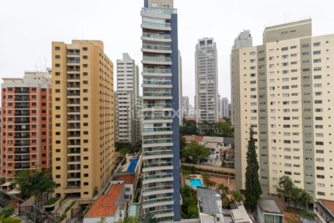 Image 9 - 1028918