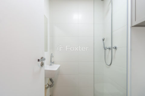 Image 44 - 1028919