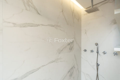 Image 32 - 1028919