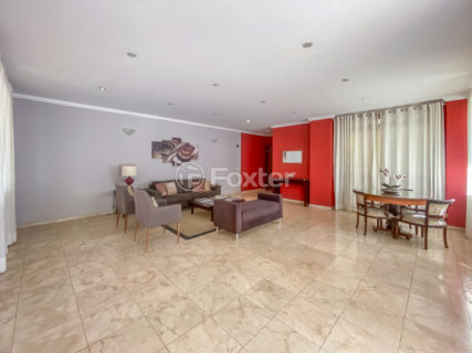 Image 31 - 1028921