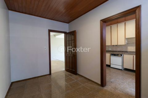 Image 7 - 1028927
