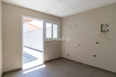Image 30 - 1028927