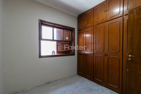 Image 14 - 1028927