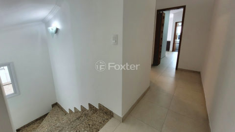 Image 40 - 1028928