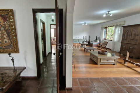 Image 7 - 1028930