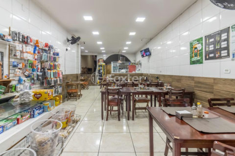Image 32 - 1028936