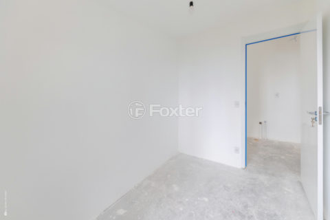 Image 8 - 1028937