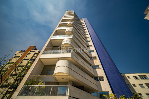 Image 71 - 1028938