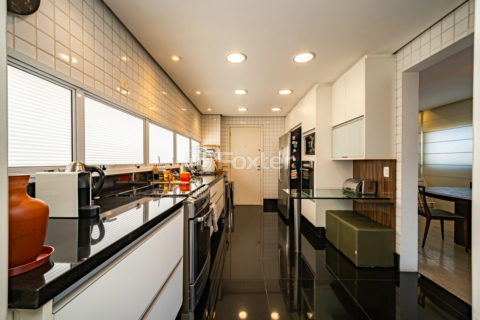 Image 35 - 1028938