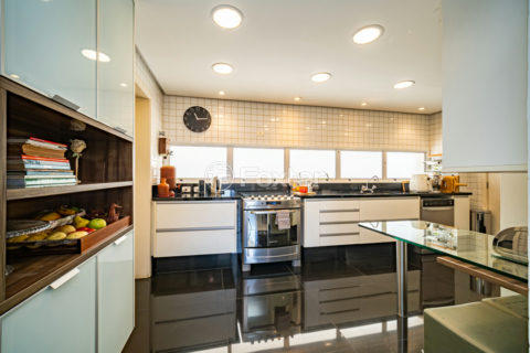 Image 31 - 1028938
