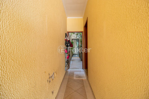 Image 10 - 1028941