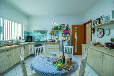 Image 12 - 1028941
