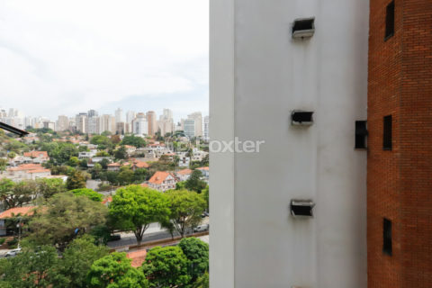 Image 27 - 1028942