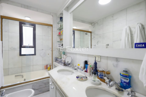 Image 36 - 1028942