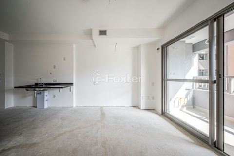 Image 9 - 1028959