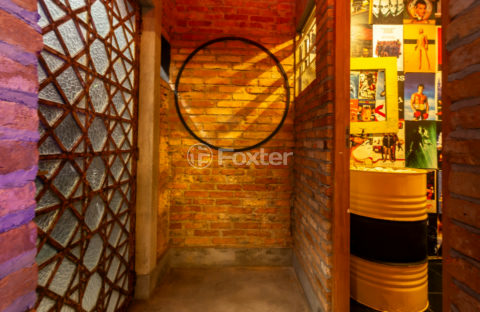 Image 9 - 1028984